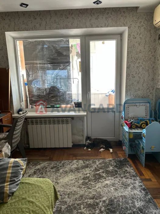 Двухкімнатна квартира на Космосі
