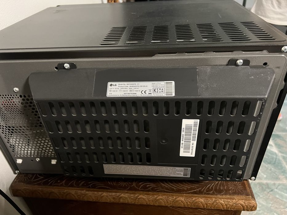 Microondas LG MH7265DPS