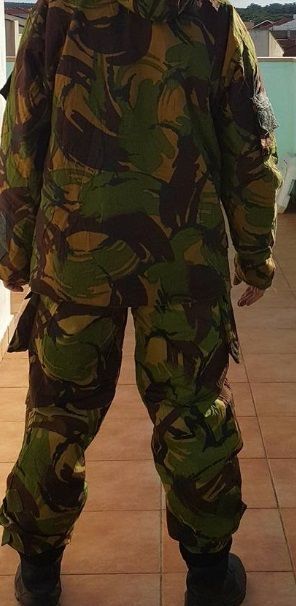 camuflado impermeável para caça