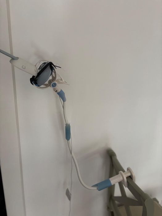 Suporte universal e flexível para câmera de bebé