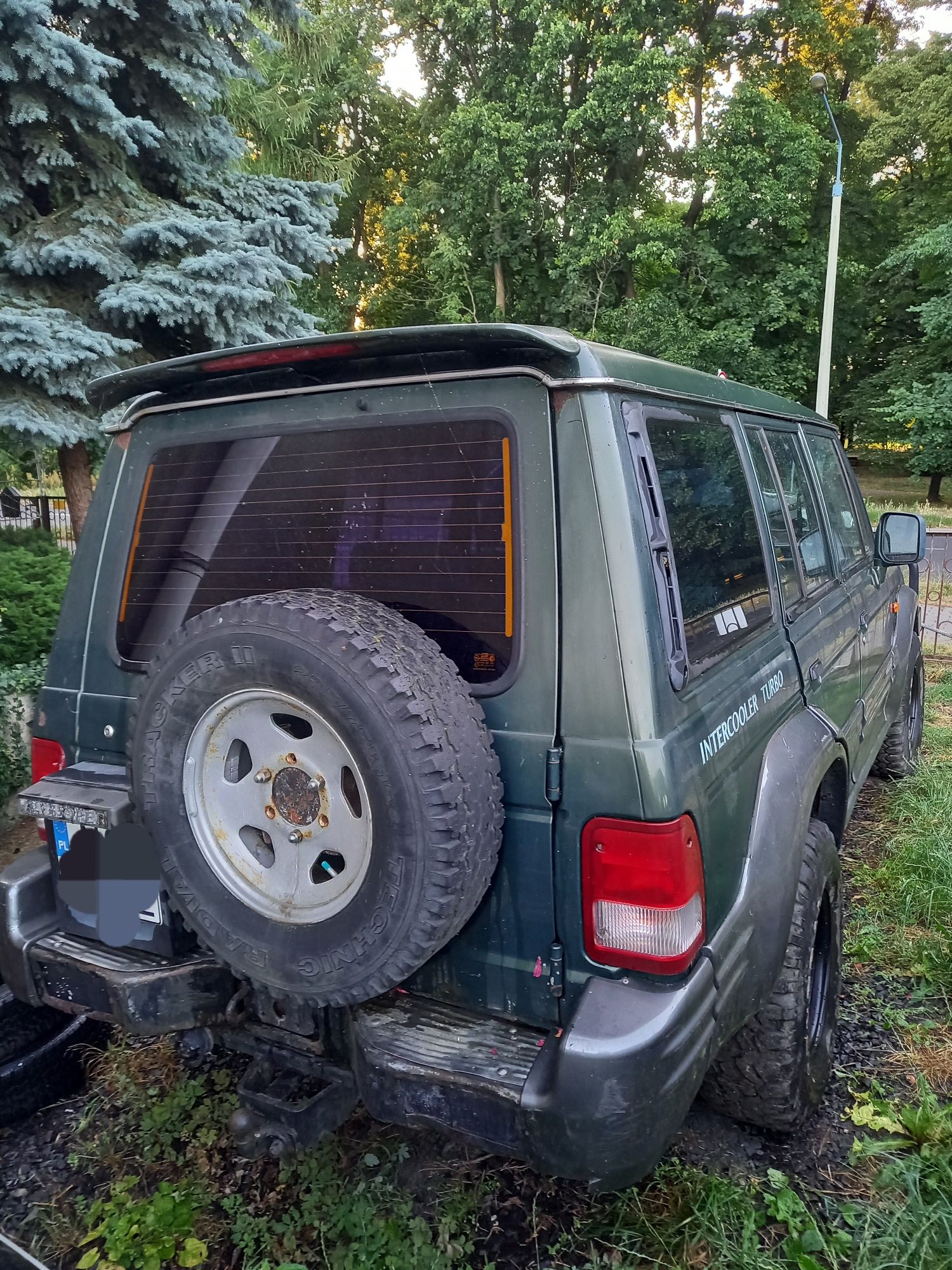 Hyundai Galloper 2.5 td stalowy zderzak 4x4