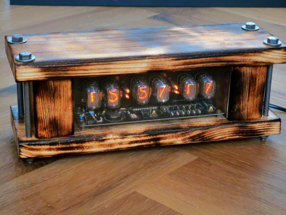 Zegar Lampowy NIXIE 6x IN-12 w Drewnianej Obudowie Loft