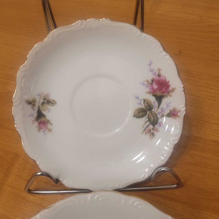 Talerze, porcelana- róże