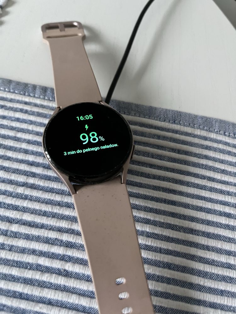 Galaxy Watch4 zegarek damski