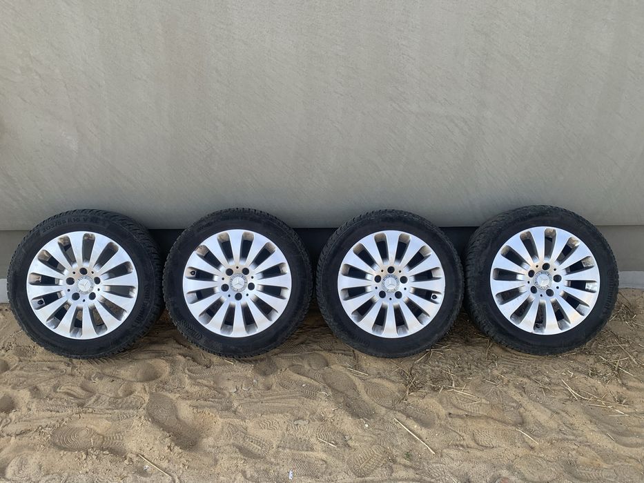 Диски з резиною на Мерседес 16