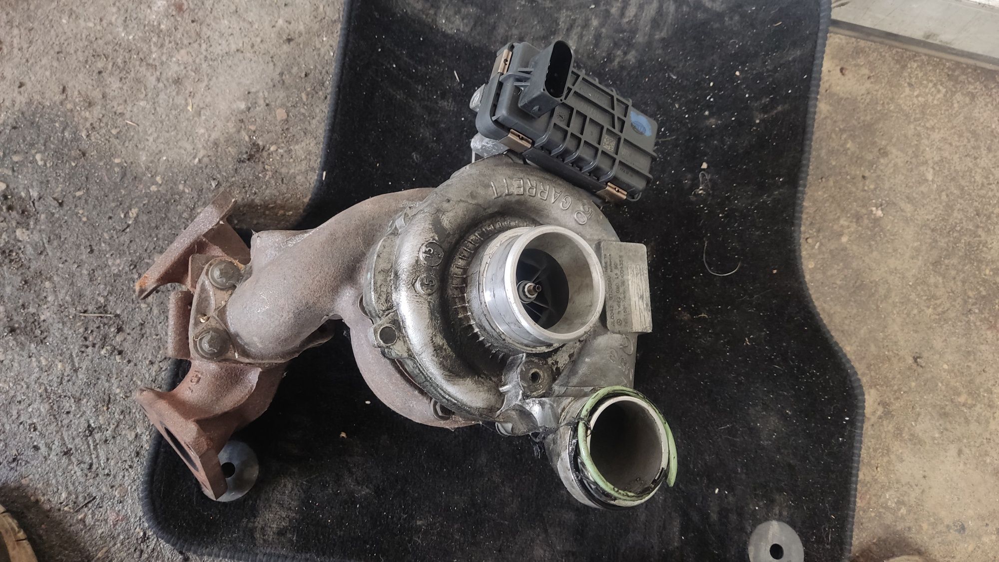 Turbina turbosprężarka turbo Mercedes Benz w164 w211 w221 3.0 CDI v6