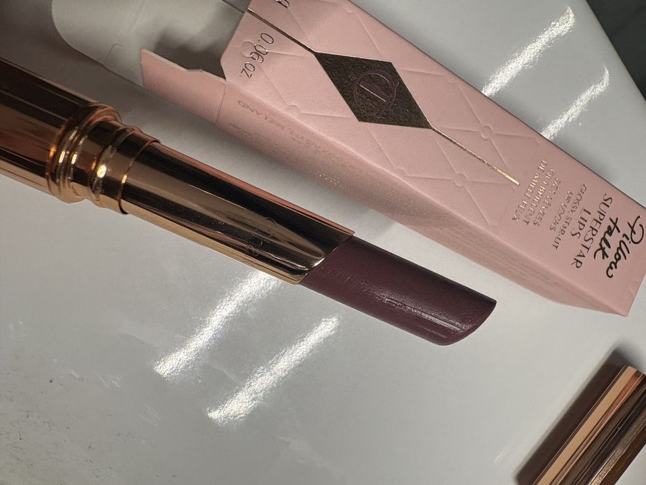 Помада Charlotte Tilbury Superstar Lips Pillow Talk