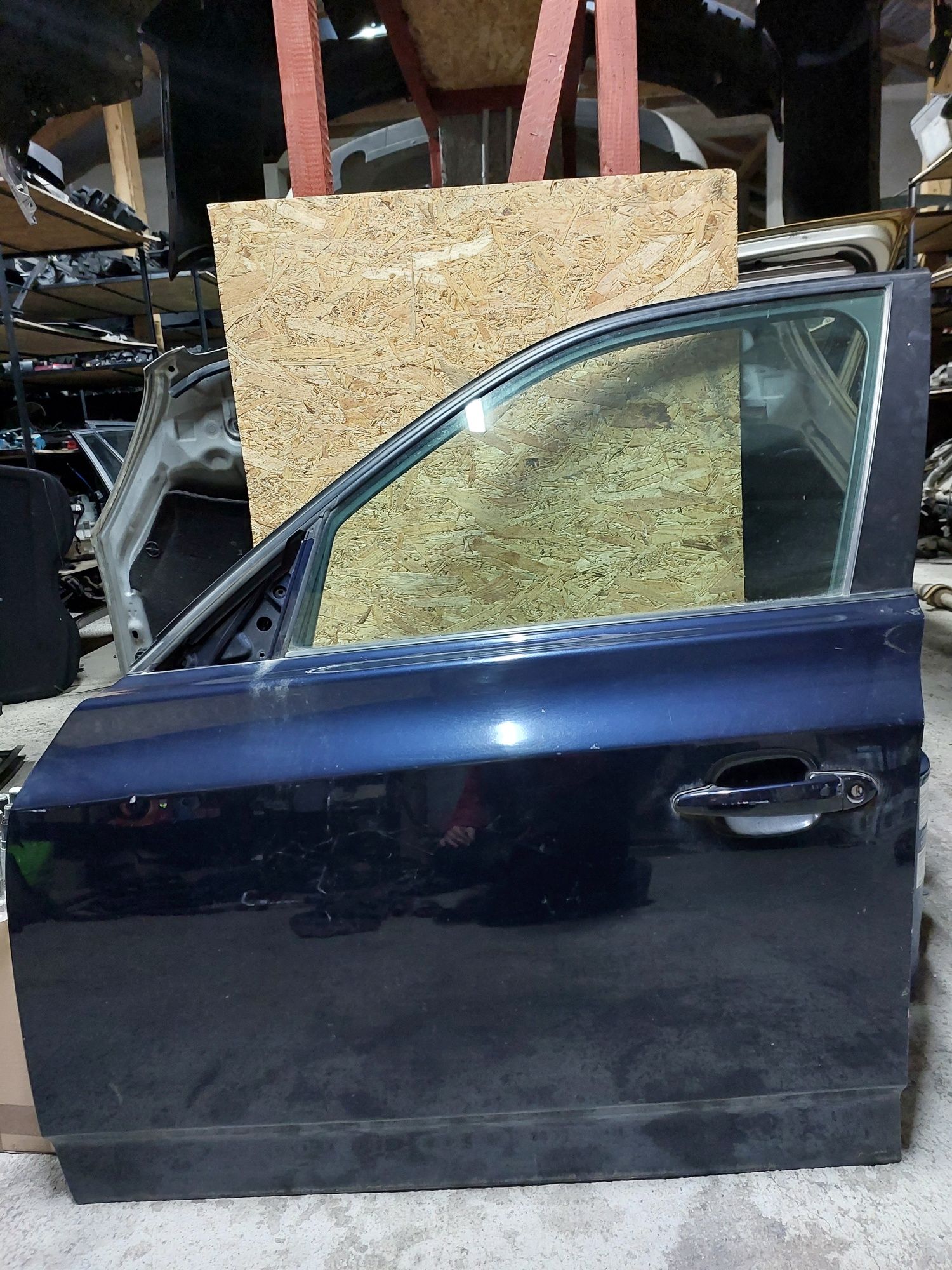 Двері передні-задні BMW X3 E83 2004-2011