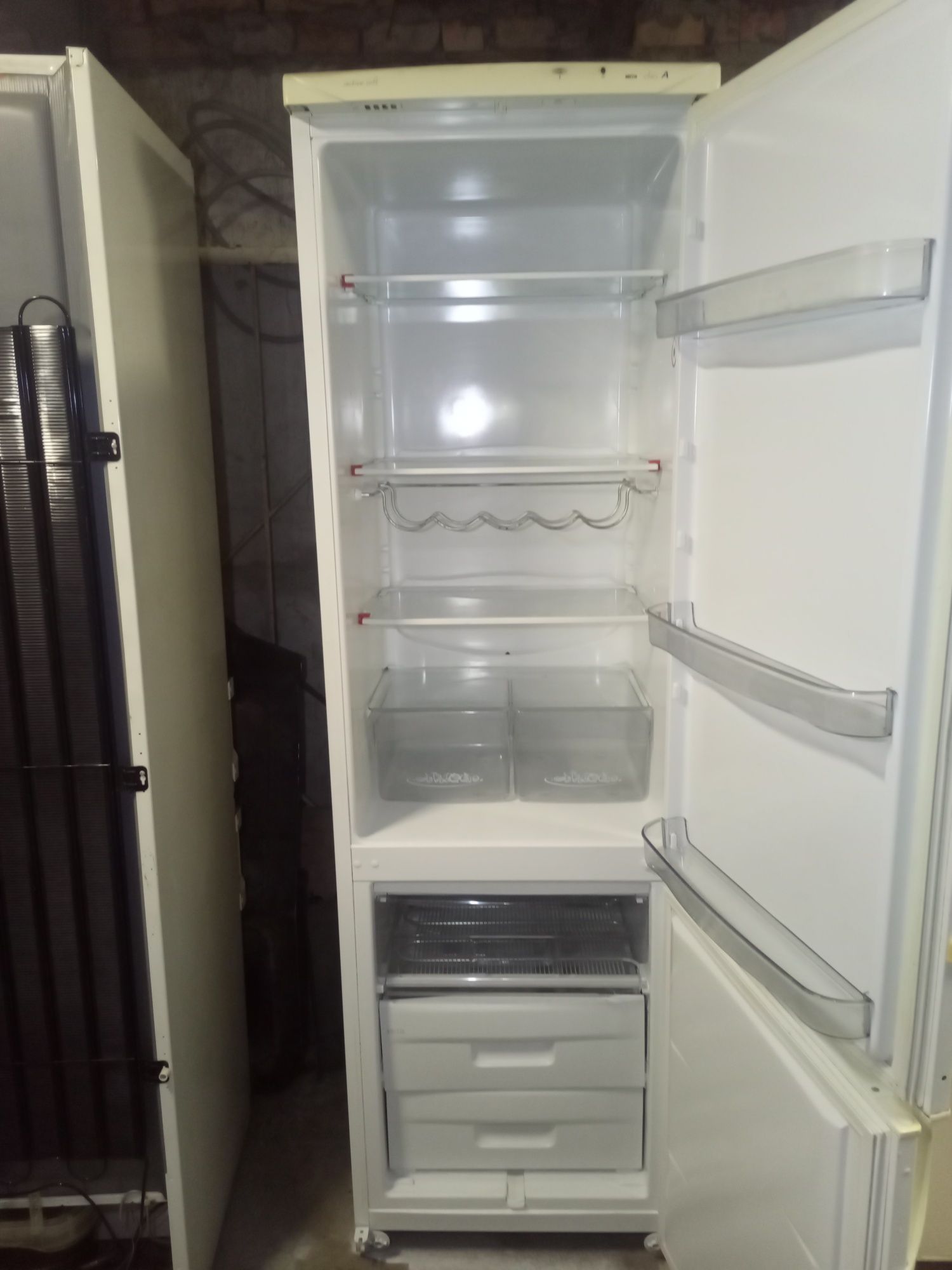Холодильник 2м Snaige Гарантія. Доставка.