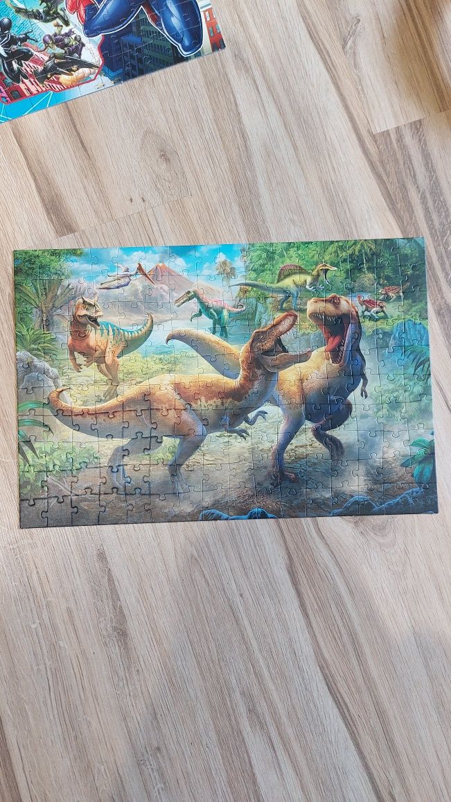 Puzzle dinozaury 160 elementów