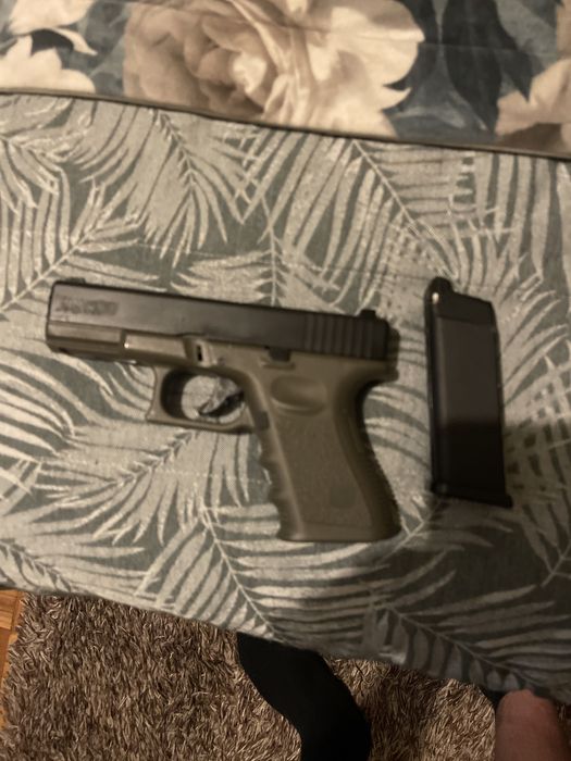 Glock 23 airsoft