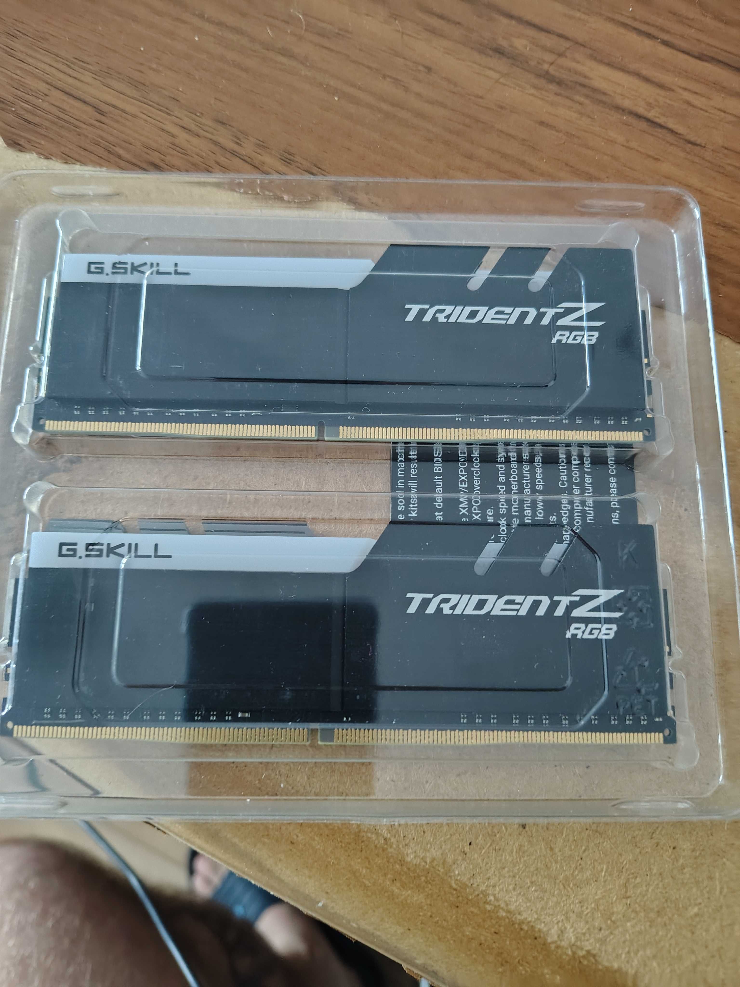 Ram DDR4 g.Skill Trident Z RGB 2*16 GB 4400 MHz Cl19
