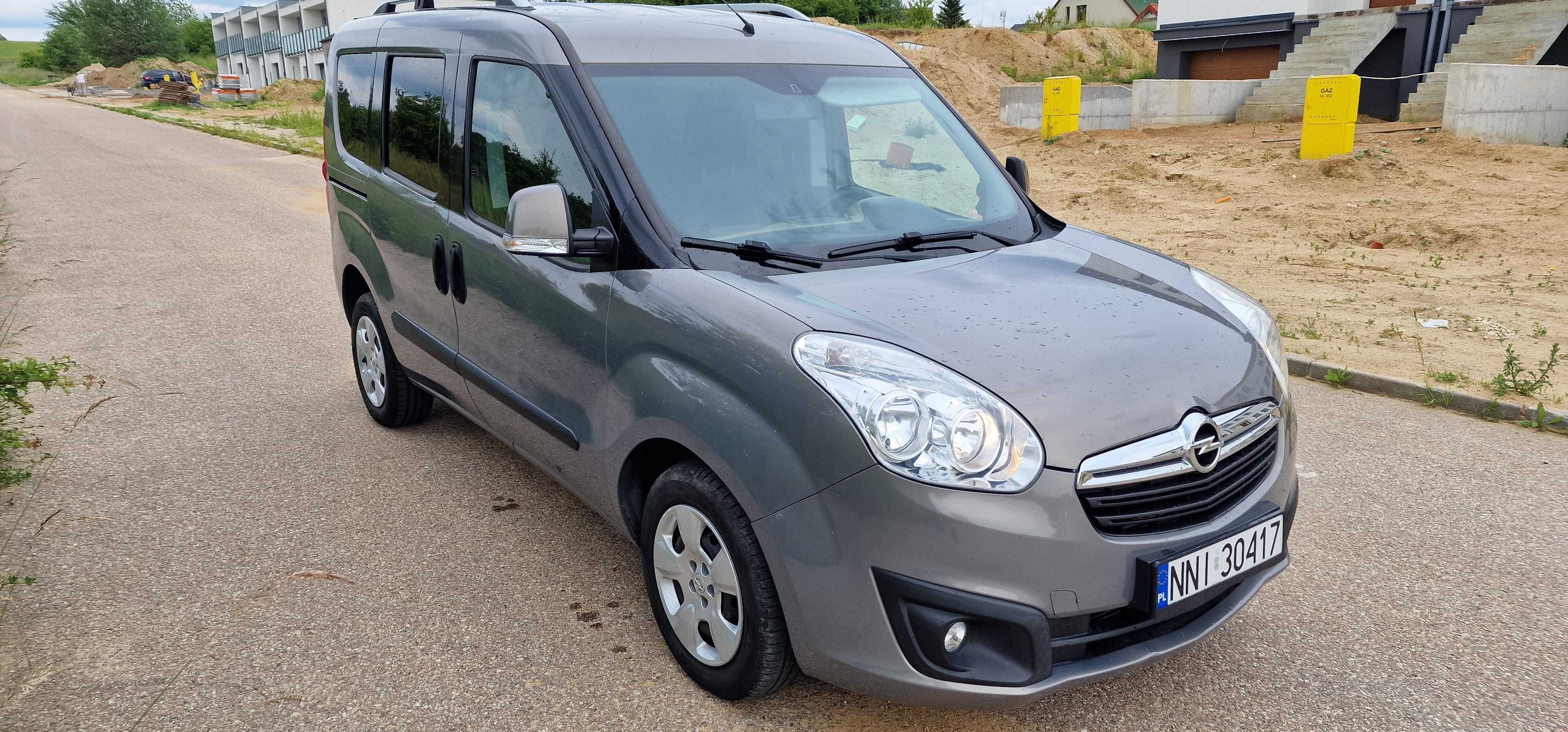 Opel combo 2013 rok Automat Klima