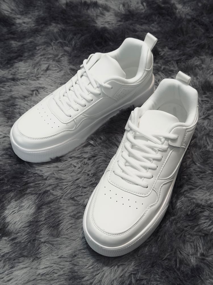 Buty sportowe męskie typu Sneakersy na grubej podeszwie | 42