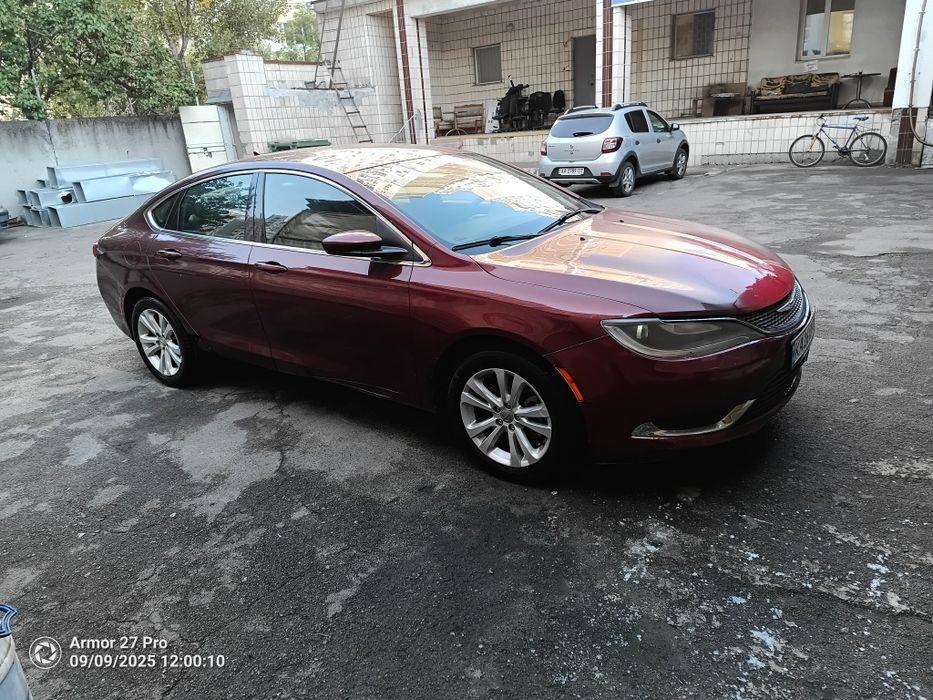 Chrysler 200 2016 рік
