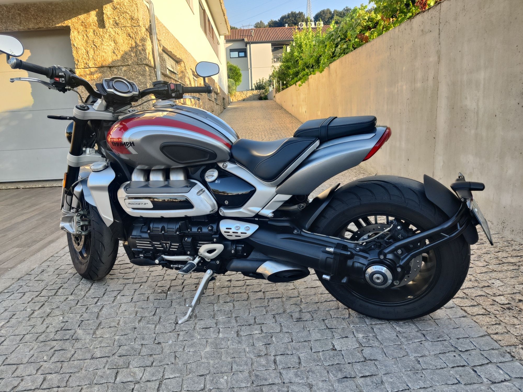 Triumph rocket 3