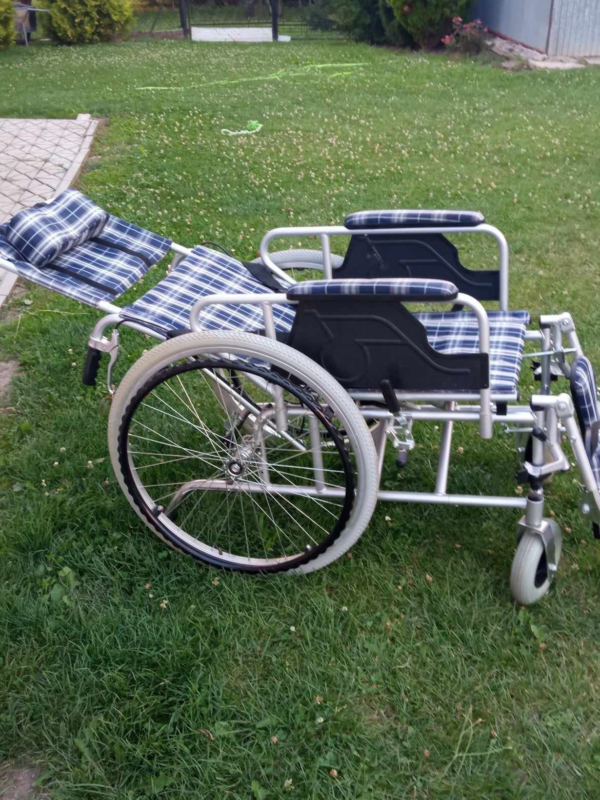Wózek inwalidzki jest w pełni sprawny