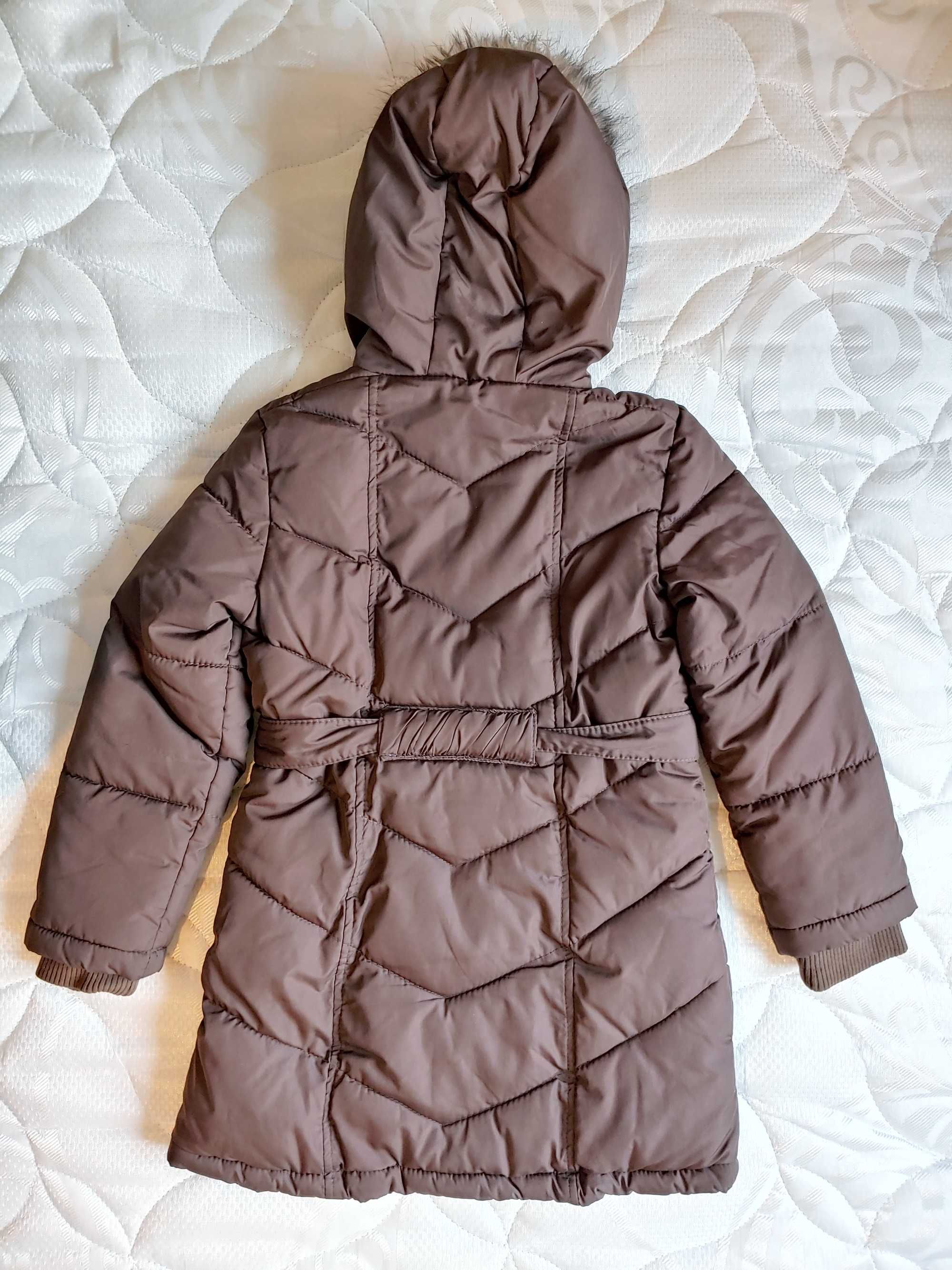 Пальто зимнее на девочку "The childrens place", размер 4-5 лет.