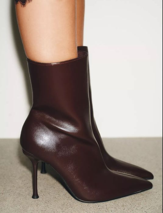 Топ продажів! Коричневі ботильйони на шпильці Zara, 38
