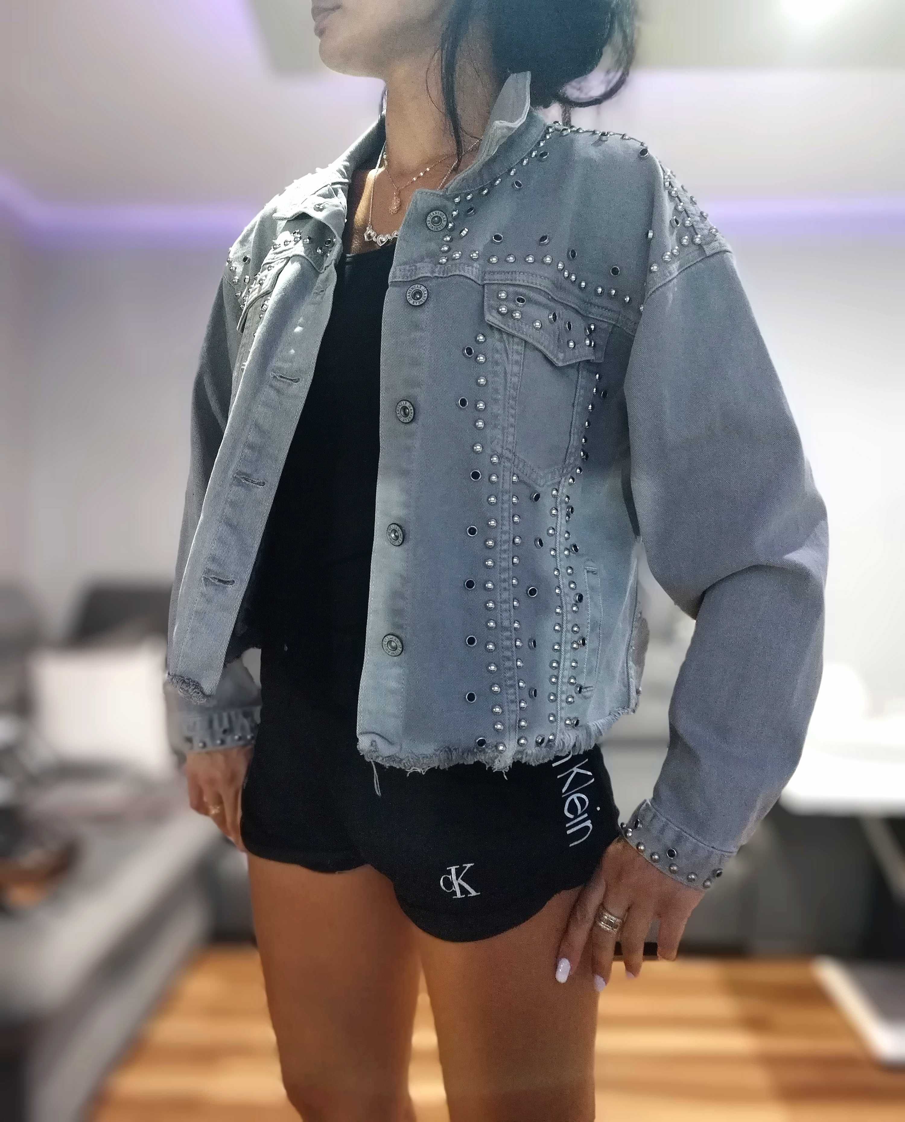 Katana szara z ćwiekami oversize r 42 XL kurtka jesienna jeansowa