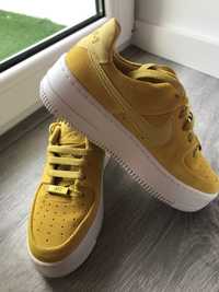 Ténis Nike Air Force 1