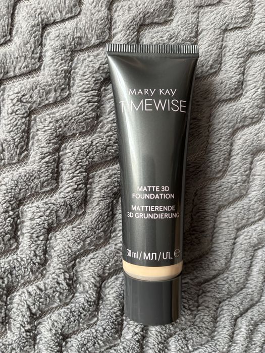 Podkład IntelliMatch 3D TimeWise Beige C 110 (Matujący) MK
