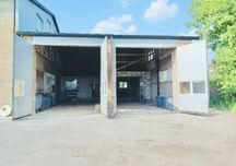 Склад. Площа S= 216 m2. ФУРА. Асфальт. 220/380V.Оренда.