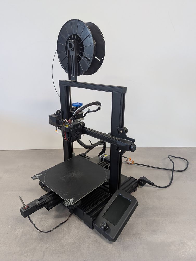 Drukarka 3d Creality Ender-3 v2 NEO + duży zestaw filamentów