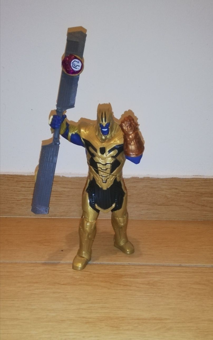 Figura ação Thanos tamanho 20 cm