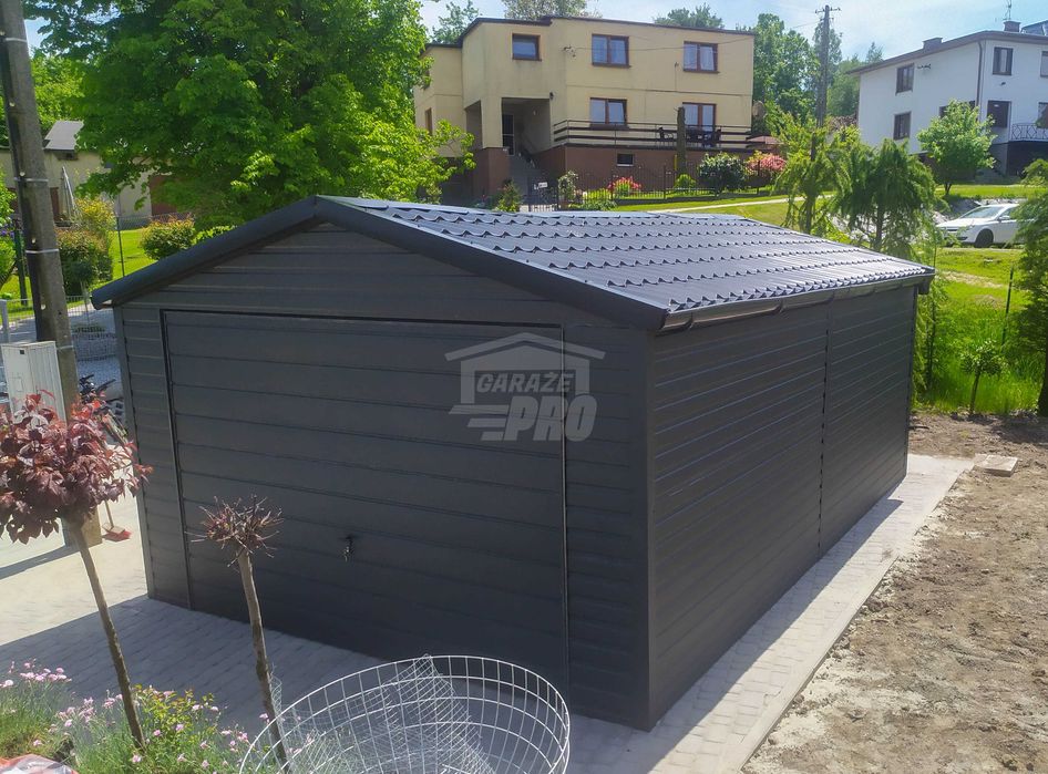 Garaż blaszany 4x6m Brama uchylna  Blachodachówka rynny dach GP583