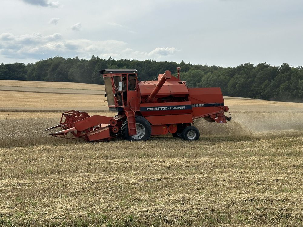 Kombajn zbożowy deutz-fahr M-922