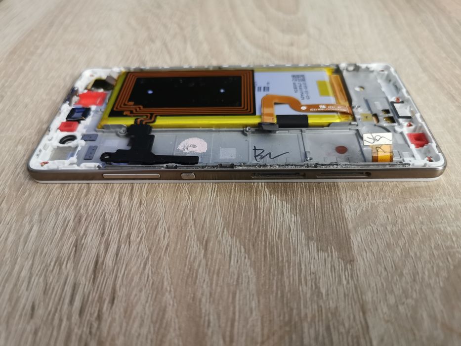 Oryginalny set wyświetlacz korpus bateria Huawei P8 Lite  ALE-L21