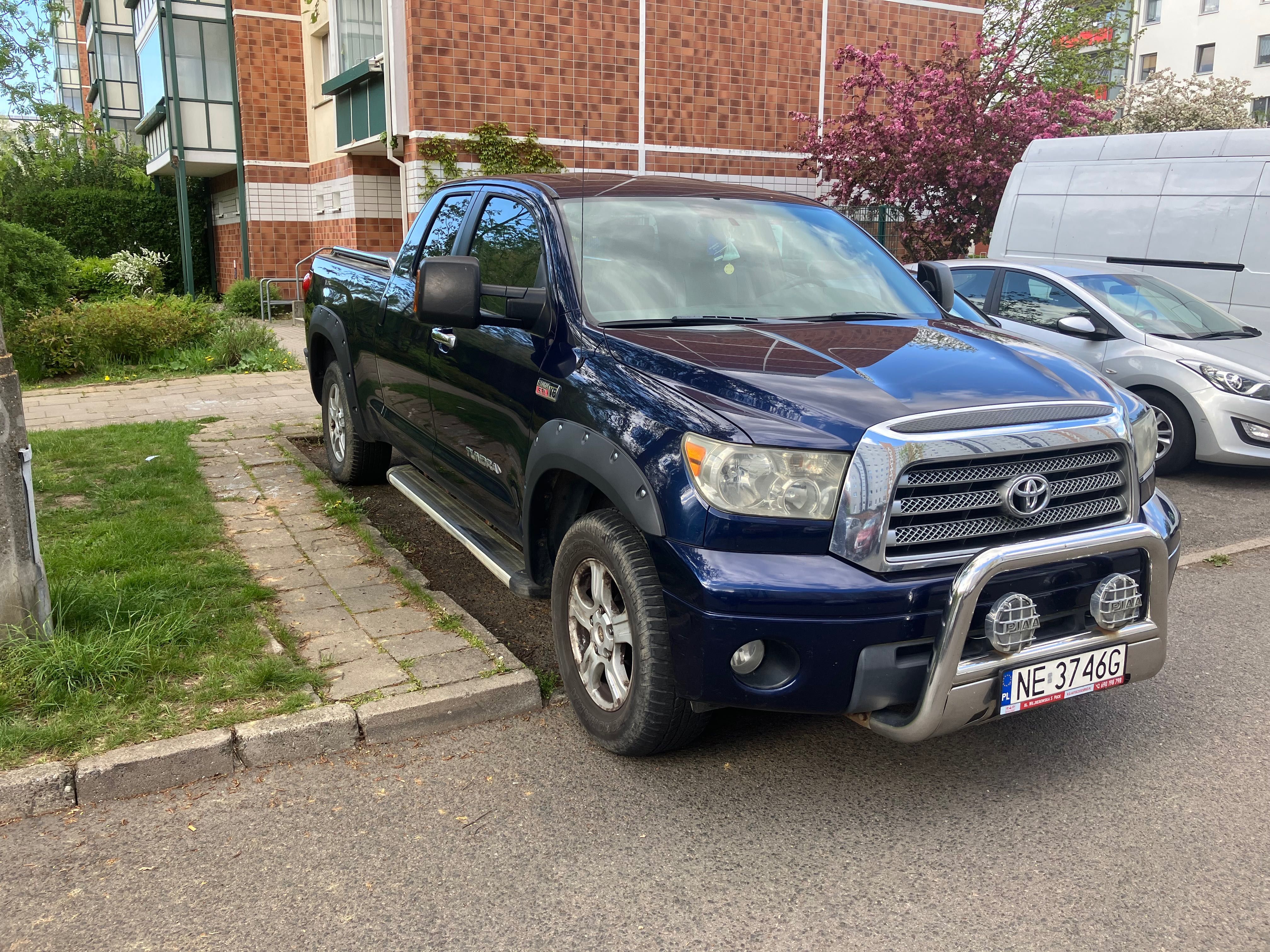 Toyota Tundra 5.7 V8 4x4 Limited pickup + LPG. Możliwa zamiana- kamper