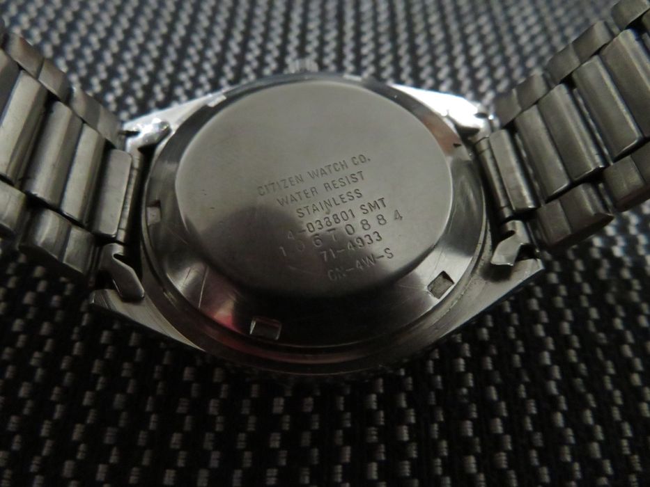 Relógio Citizen 33mm
