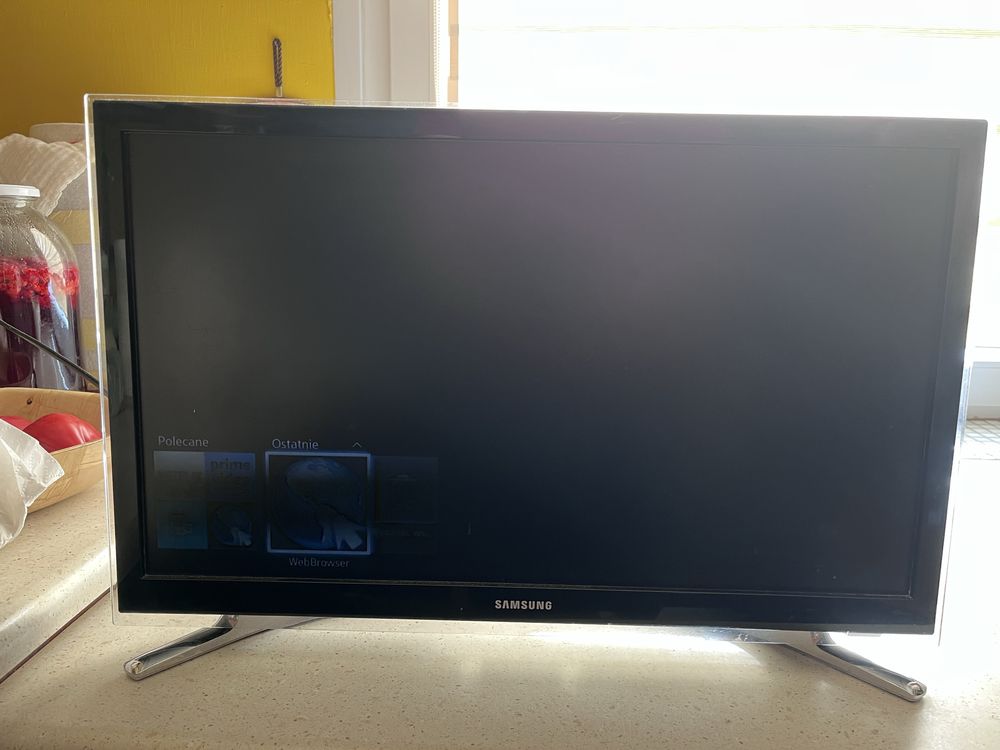Telewizor samsung 22” ue22h5600aw