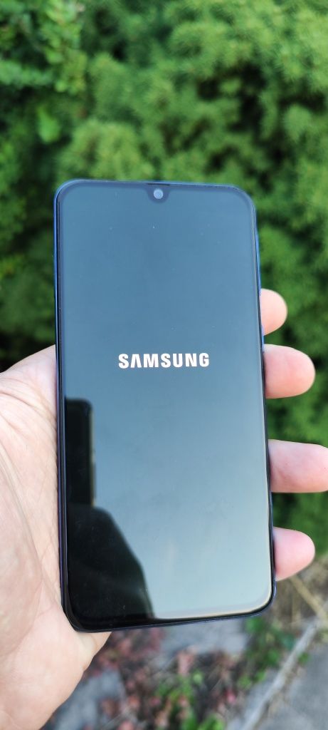 Samsung A40 4/64