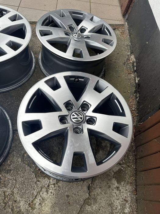 Felgi 5x120 R17 Vw Volkswagen T5 T6 Amarok