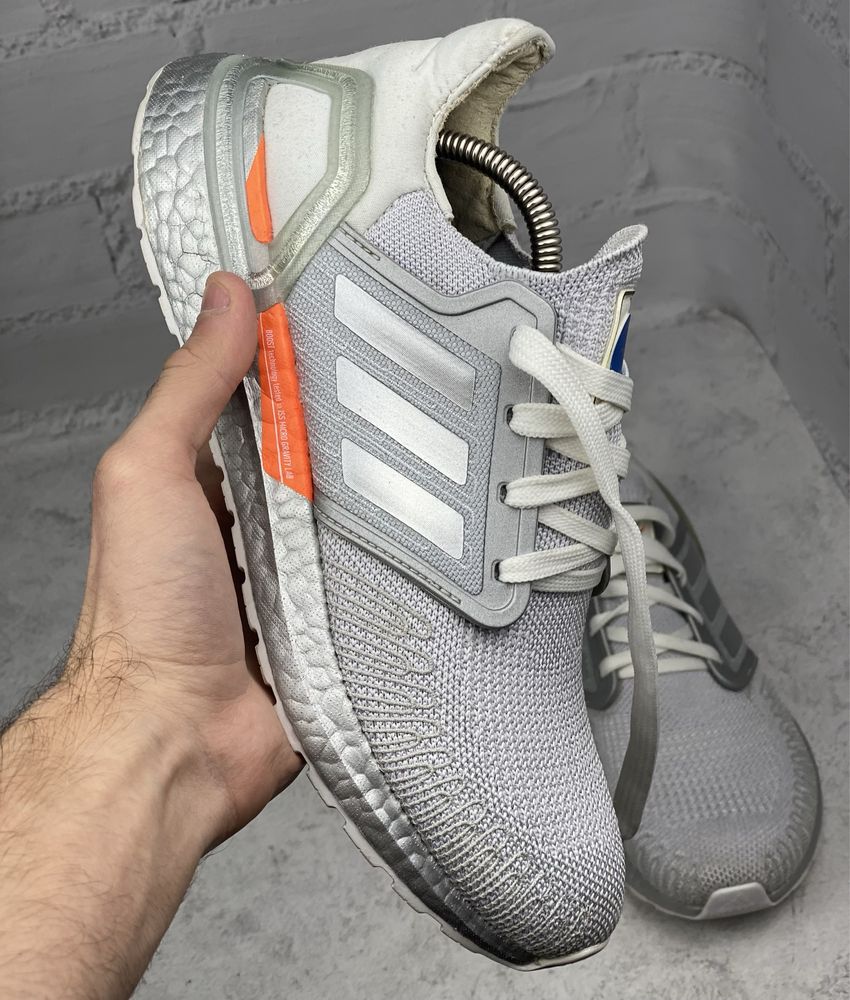 Чоловічі спортивні кросівки Adidas ultra boost 40,5p