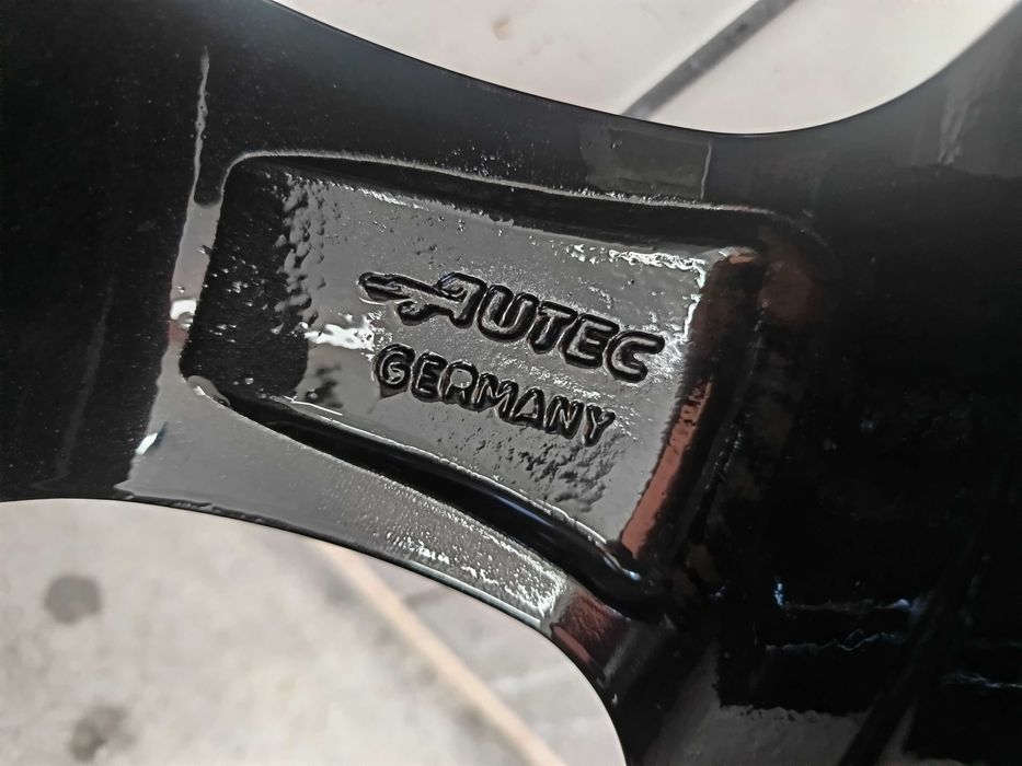 Felgi aluminiowe 5x114,3 16'' Mazda Honda Reno