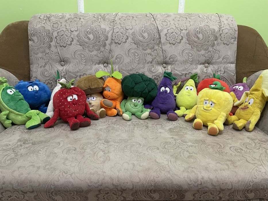 Мʼякі іграшки овочі та фрукти Goodness Gang