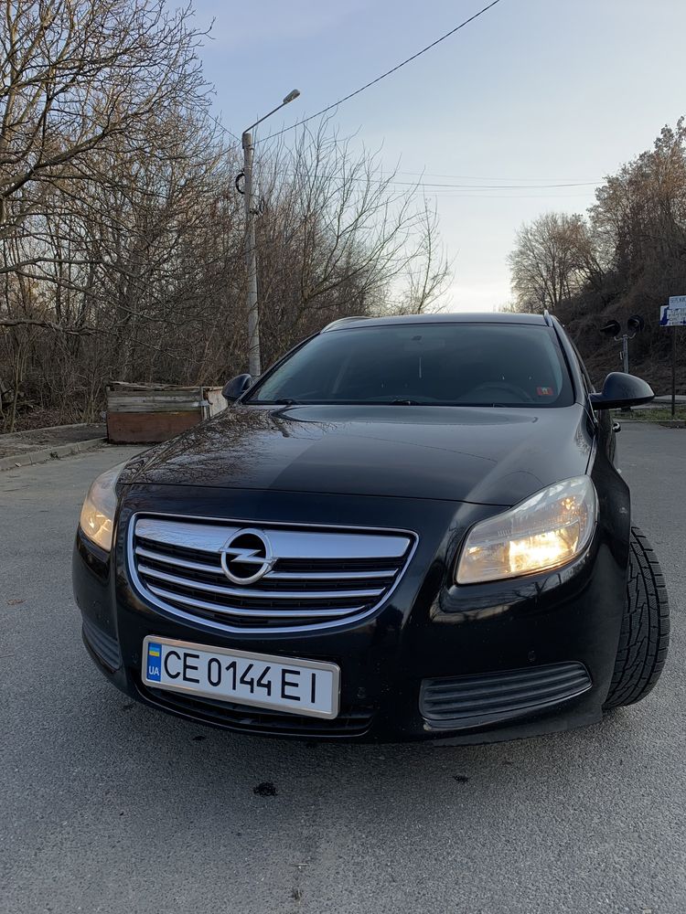 Продам Opel Insignia 2011 рік