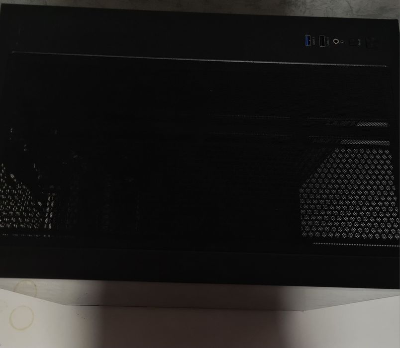 Продам ігровий ПК на i3-12100f (БЕЗ ВІДЕОКАРТИ)