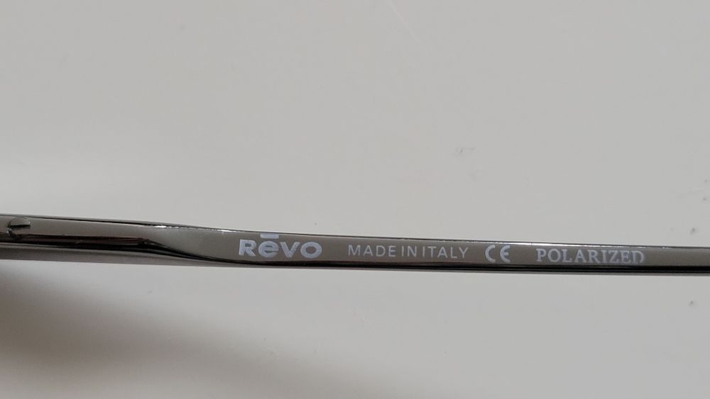 сонце захисні окуляри  revo