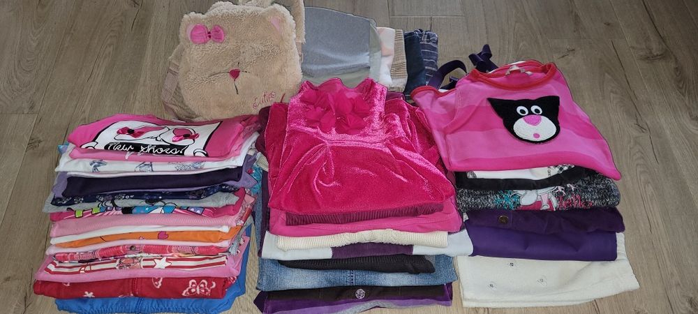 Ubranka dla dziewczynki 110-116 cm