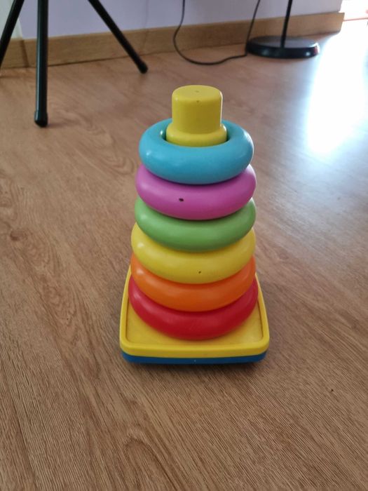 Pirâmide dos Anéis Chicco