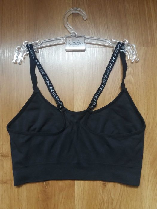 Top sportowy Under Armour S