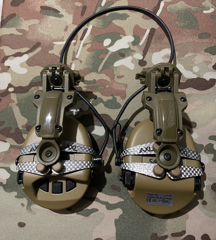Кріплення карбонові для 3М PELTOR™, OTTO, SORDIN на рельси ARC,M-LOK,