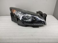 Lampa prawa Reflektor prawy Renault Megane III czarna EU!
