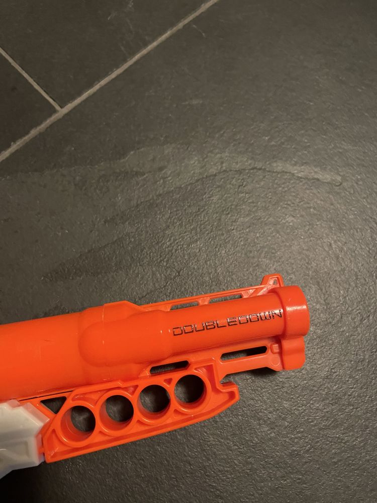 Pistolet zabawkowy Nerf Doubledown