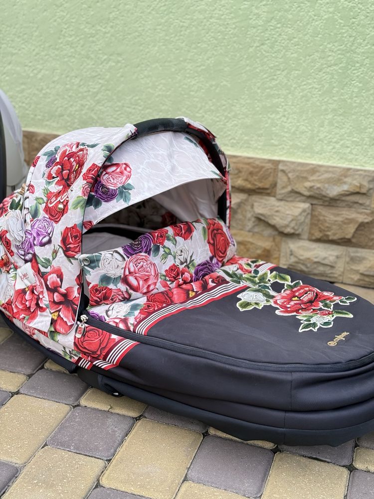 Cybex priam spring blossom